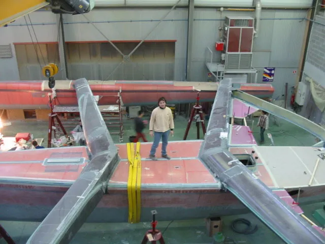 Assemblage Trimaran 50' CDK technologie